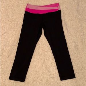 Lululemon Capri Leggings With Cute Waist Detail